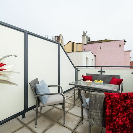 Apartment Sokolska Prague Luaran gambar